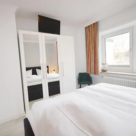 Апартаменты Ostseehaus Dreesen *